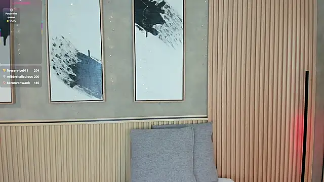 Lily Vale online show from December 2025 07:19:01 PM