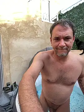 MachosBB sex online show from April 2026 06:00:02 PM