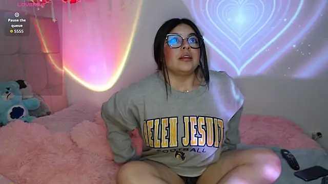 Ayleen Honey online show from October 2025 09:35:02 PM