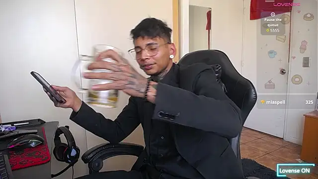 nathan aress6666 online show from December 2025 08:04:02 PM