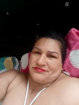 Snapshot of estrellita-sexy chatting on October 2025 05:34:02 PM estrellita-sexy online show from October 2025 05:34:02 PM