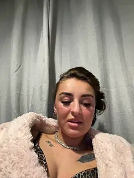 Spicy Valentina online show from November 2025 08:46:02 PM