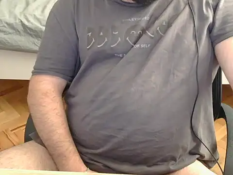 Snapshot of moneyman_11 chatting on July 2026 02:28:01 PM moneyman 11 online show from July 2026 02:28:01 PM
