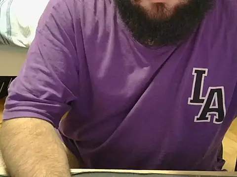 Snapshot of moneyman_11 chatting on November 2025 02:21:02 PM moneyman 11 online show from November 2025 02:21:02 PM