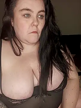 Snapshot of Maya_29x chatting on December 2025 12:49:02 AM Maya 29x online show from December 2025 12:49:02 AM