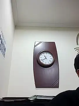 Carriata larry online show from October 2025 03:38:02 AM