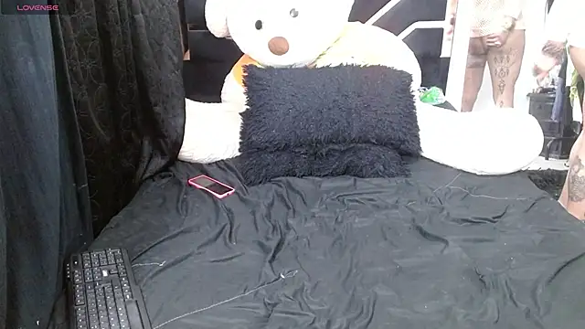 talianha online show from April 2026 12:58:02 AM