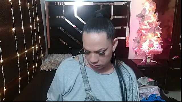 talianha online show from November 2025 11:31:01 PM