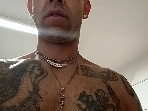 alphacloudGod online show from October 2025 02:43:02 AM