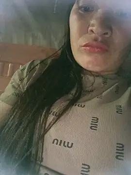 chipu06 online show from February 2026 03:30:01 PM