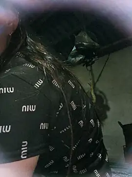 chipu06 online show from April 2026 10:36:01 PM