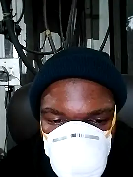 loVbRo1 online show from November 2025 07:02:02 PM