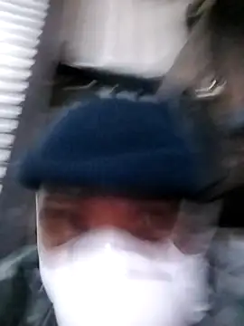 loVbRo1 online show from October 2025 10:33:02 PM