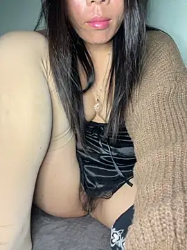 Snapshot of Winny-sexy chatting on November 2025 04:29:02 PM Winny-sexy online show from November 2025 04:29:02 PM