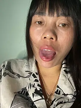 Winny-sexy online show from March 2026 01:06:01 AM