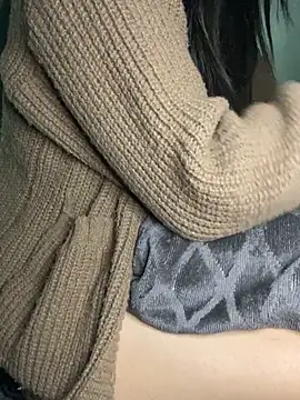 Snapshot of Winny-sexy chatting on November 2025 08:45:01 PM Winny-sexy online show from November 2025 08:45:01 PM