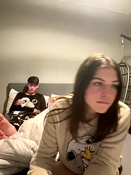 Brunnettebabe007 online show from November 2025 11:49:01 PM