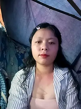 Snapshot of lisa-bae00 chatting on November 2025 10:08:02 AM lisa-bae00 online show from November 2025 10:08:02 AM