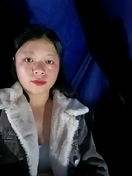 Snapshot of lisa-bae00 chatting on November 2025 10:24:01 PM lisa-bae00 online show from November 2025 10:24:01 PM