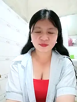 lisa-bae00 online show from March 2026 12:40:01 PM