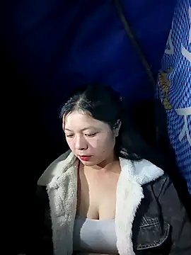 Snapshot of lisa-bae00 chatting on November 2025 10:58:01 PM lisa-bae00 online show from November 2025 10:58:01 PM