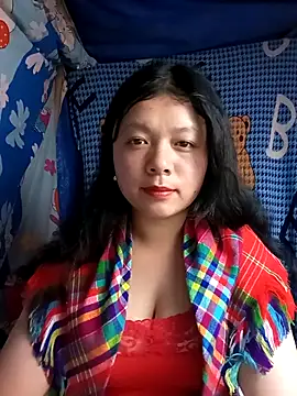 lisa-bae00 online show from March 2026 12:12:01 PM