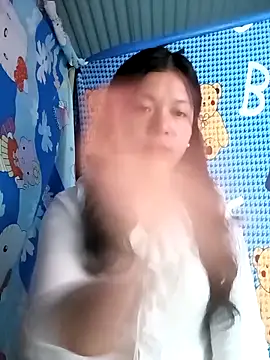 lisa-bae00 online show from April 2026 12:06:02 PM