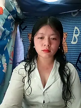 lisa-bae00 online show from March 2026 03:35:02 AM