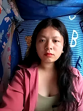 lisa-bae00 online show from March 2026 12:24:01 PM