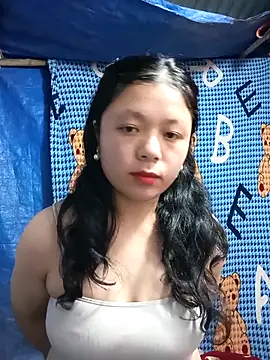 Snapshot of lisa-bae00 chatting on December 2025 11:53:01 AM lisa-bae00 online show from December 2025 11:53:01 AM