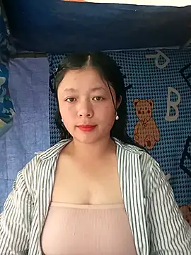 Snapshot of lisa-bae00 chatting on December 2025 03:18:02 AM lisa-bae00 online show from December 2025 03:18:02 AM