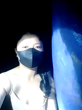 Snapshot of lisa-bae00 chatting on October 2025 09:46:01 PM lisa-bae00 online show from October 2025 09:46:01 PM