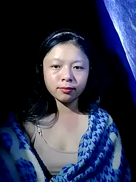 Snapshot of lisa-bae00 chatting on November 2025 10:24:01 PM lisa-bae00 online show from November 2025 10:24:01 PM