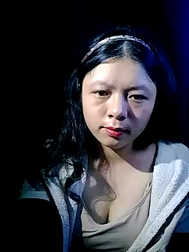 Snapshot of lisa-bae00 chatting on November 2025 10:15:01 PM lisa-bae00 online show from November 2025 10:15:01 PM