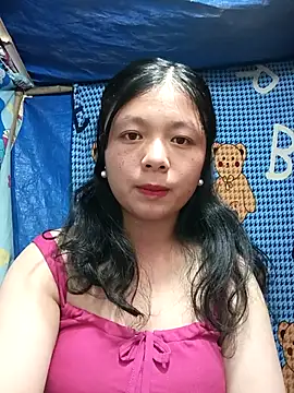 Snapshot of lisa-bae00 chatting on November 2025 10:04:01 AM lisa-bae00 online show from November 2025 10:04:01 AM