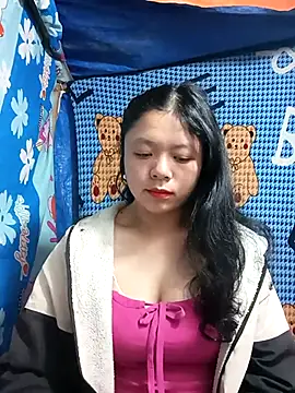 Snapshot of lisa-bae00 chatting on December 2025 12:04:01 AM lisa-bae00 online show from December 2025 12:04:01 AM