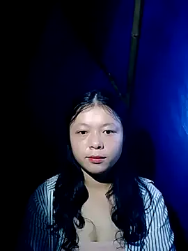 Snapshot of lisa-bae00 chatting on November 2025 10:03:02 PM lisa-bae00 online show from November 2025 10:03:02 PM