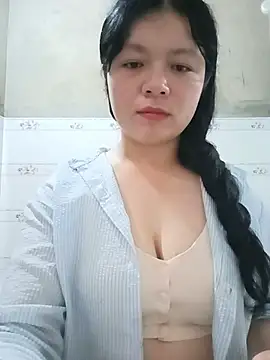 Snapshot of lisa-bae00 chatting on July 2026 02:36:02 PM lisa-bae00 online show from July 2026 02:36:02 PM