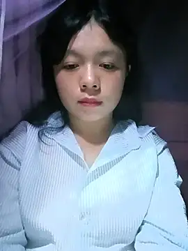 Snapshot of lisa-bae00 chatting on July 2026 12:56:01 PM lisa-bae00 online show from July 2026 12:56:01 PM