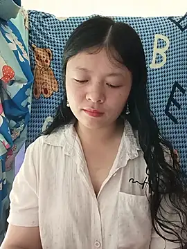 Snapshot of lisa-bae00 chatting on June 2026 03:30:02 AM lisa-bae00 online show from June 2026 03:30:02 AM