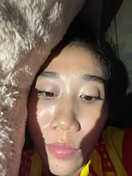 Snapshot of Candy_111 chatting on December 2025 04:12:02 PM Candy 111 online show from December 2025 04:12:02 PM