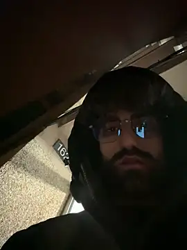 Snapshot of Paapii1098 chatting on December 2025 12:48:01 AM Paapii1098 online show from December 2025 12:48:01 AM