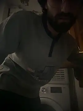 Snapshot of Paapii1098 chatting on November 2025 05:23:01 AM Paapii1098 online show from November 2025 05:23:01 AM