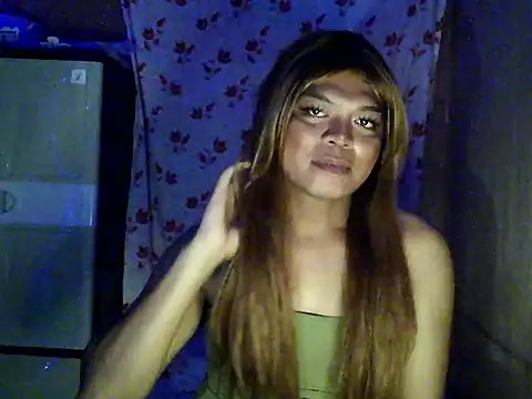 Snapshot of MsDesire5314 chatting on January 2026 03:38:01 PM MsDesire5314 online show from January 2026 03:38:01 PM
