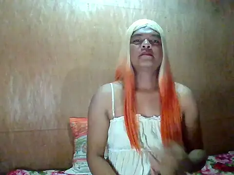 Snapshot of MsDesire5314 chatting on December 2025 02:52:01 PM MsDesire5314 online show from December 2025 02:52:01 PM