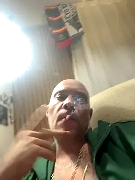 gitanoMad online show from November 2025 07:46:02 PM