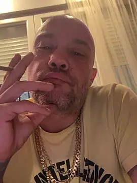 gitanoMad online show from February 2026 01:23:01 AM