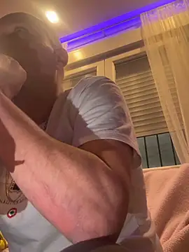 gitanoMad online show from February 2026 10:27:02 PM