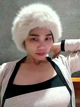 Bear bear0 online show from January 2026 12:58:02 AM