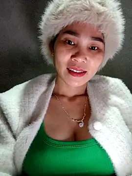 Bear bear0 online show from February 2026 04:32:01 AM